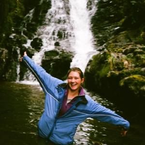 Meet your Posher, Helen